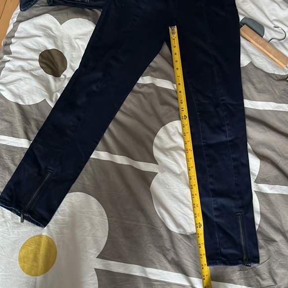 Mavis Gold Jeans, Size 27, side zipper and ankle zippers, dark wash - Picture 10 of 13